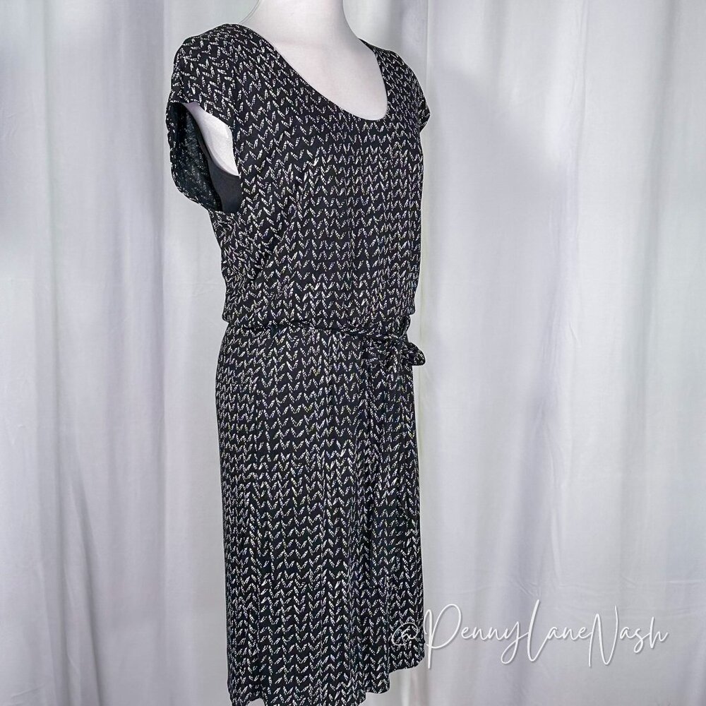 NWT Ann Taylor Loft Blouson Zigzag Print Dress Black XS - Picture 3 of 10